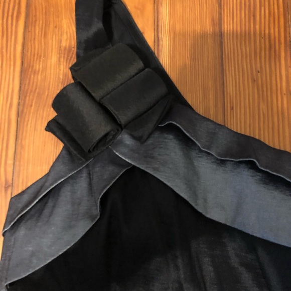 Dress - Picture 3 of 5